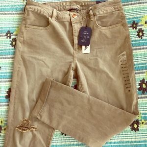 NWT American Eagle pants